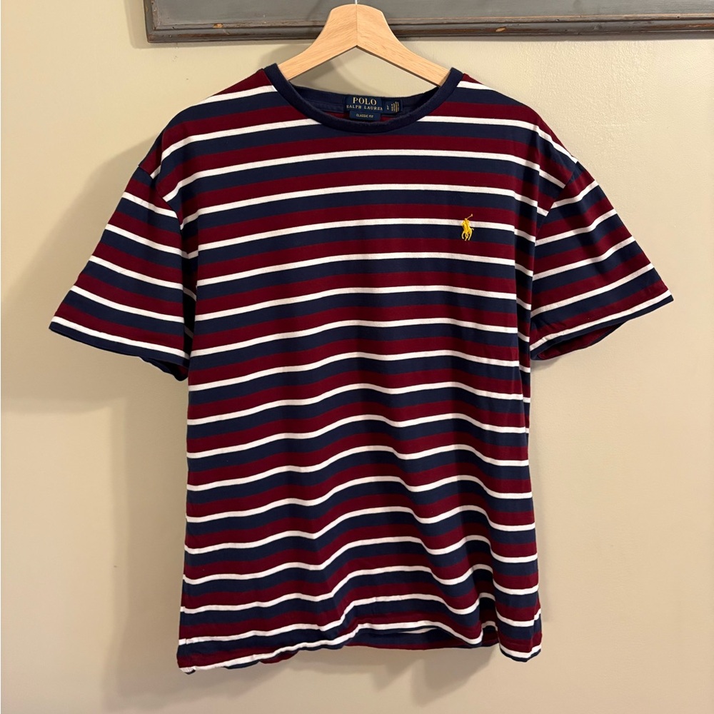 Ralph Lauren Striped T-Shirt – Classic Fit (Size Large)
Rare/Discontinued Style